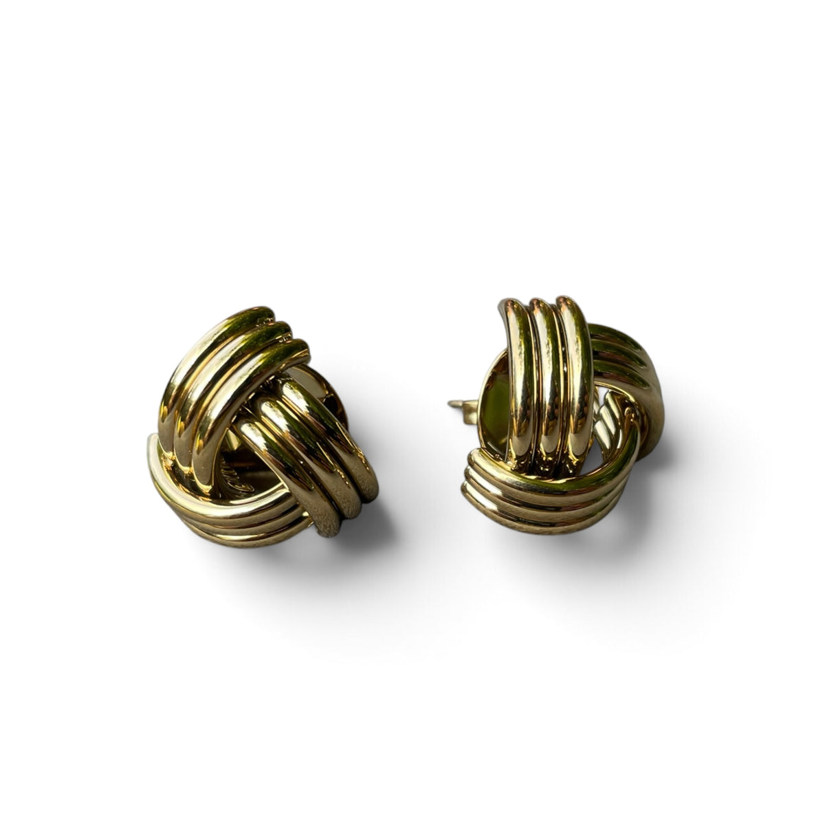 Golden knot